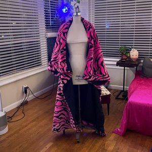 Pink and black zebra koatmono